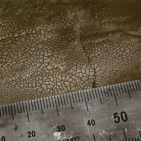 AK Interactive Dioramas - Dark & Dry Crackle Effects 100ml